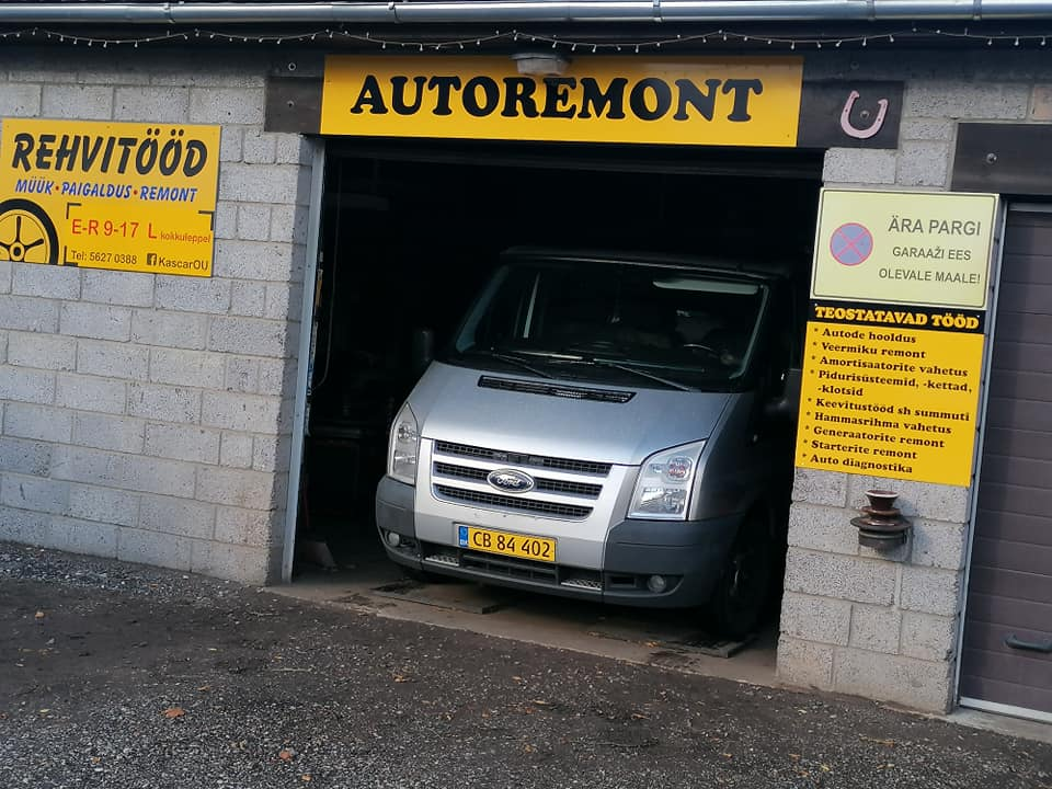 Autoremont — kaubik hoolduses